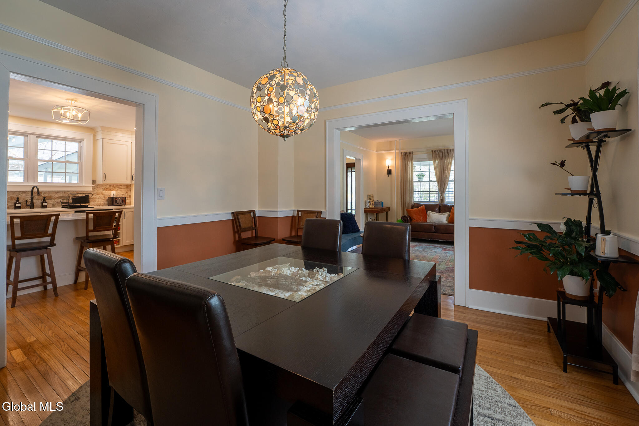 285 Elsmere Avenue Delmar NY 12054