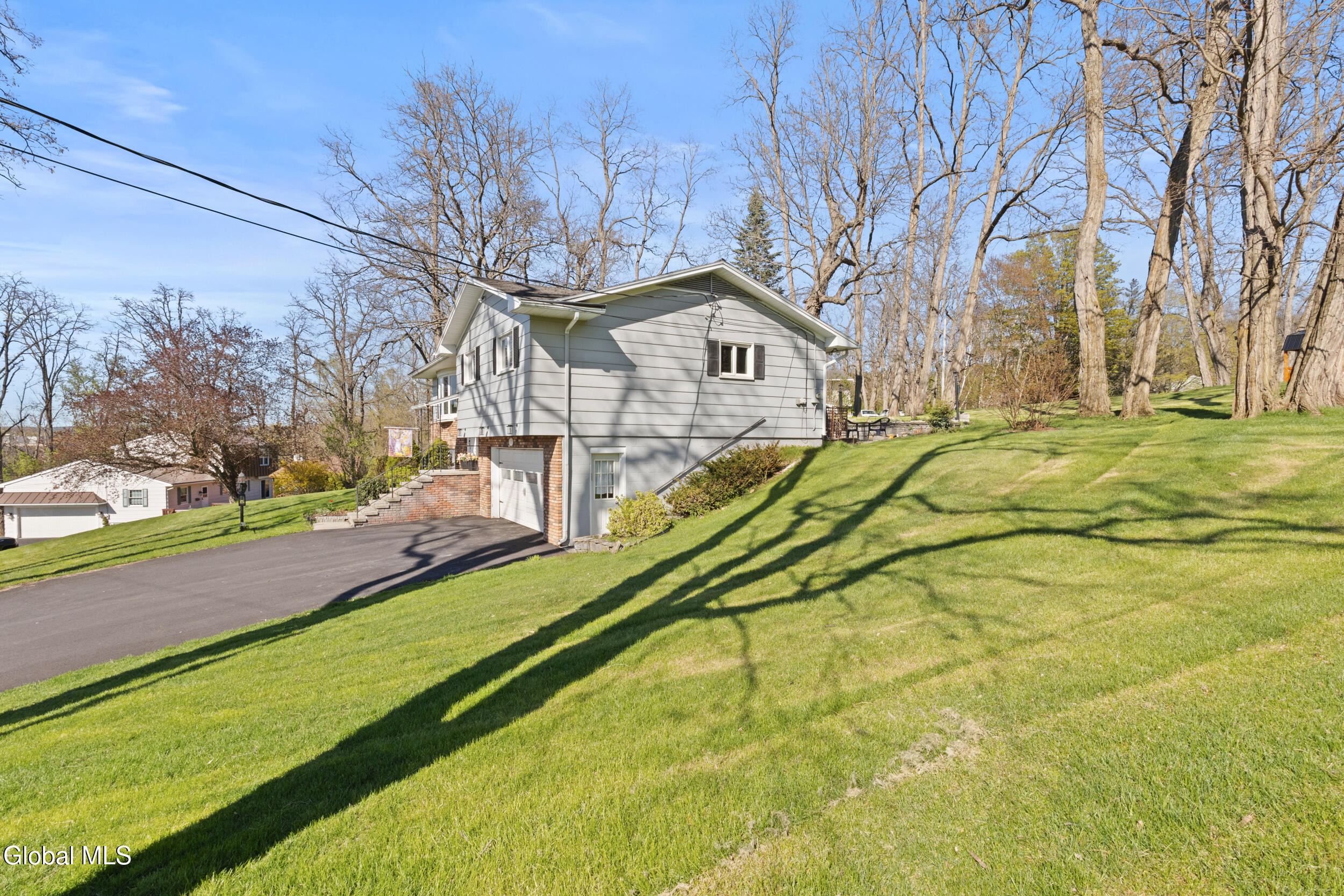 133 Hilgert Parkway Schoharie NY 12157