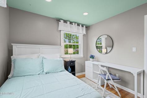 2109 Orchard Park Drive Schenectady NY 12309