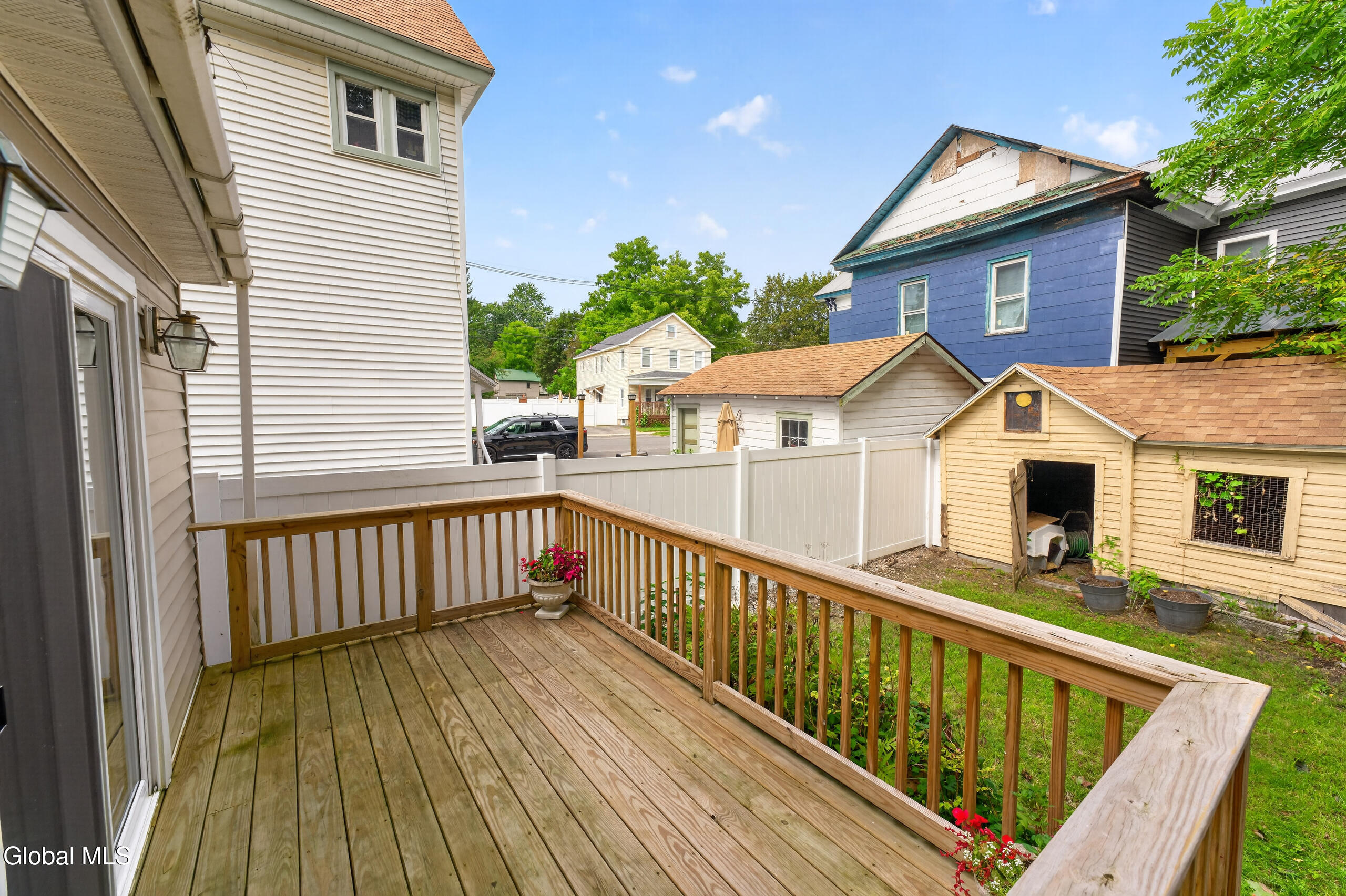 11 Burton Street Johnstown NY 12095