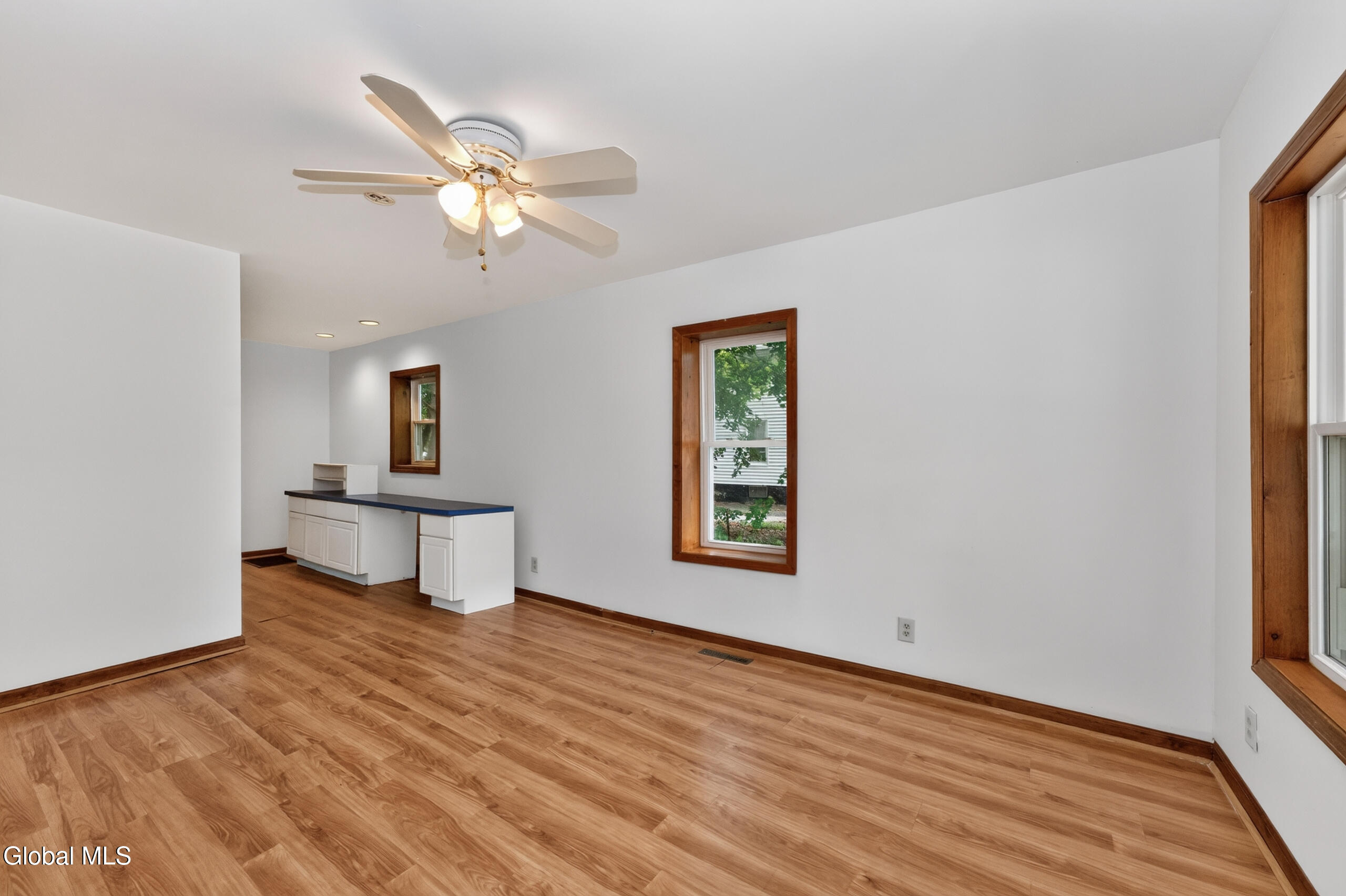 11 Burton Street Johnstown NY 12095