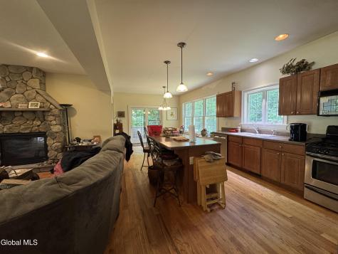 3 Hillcrest Lane Saratoga Springs NY 12866
