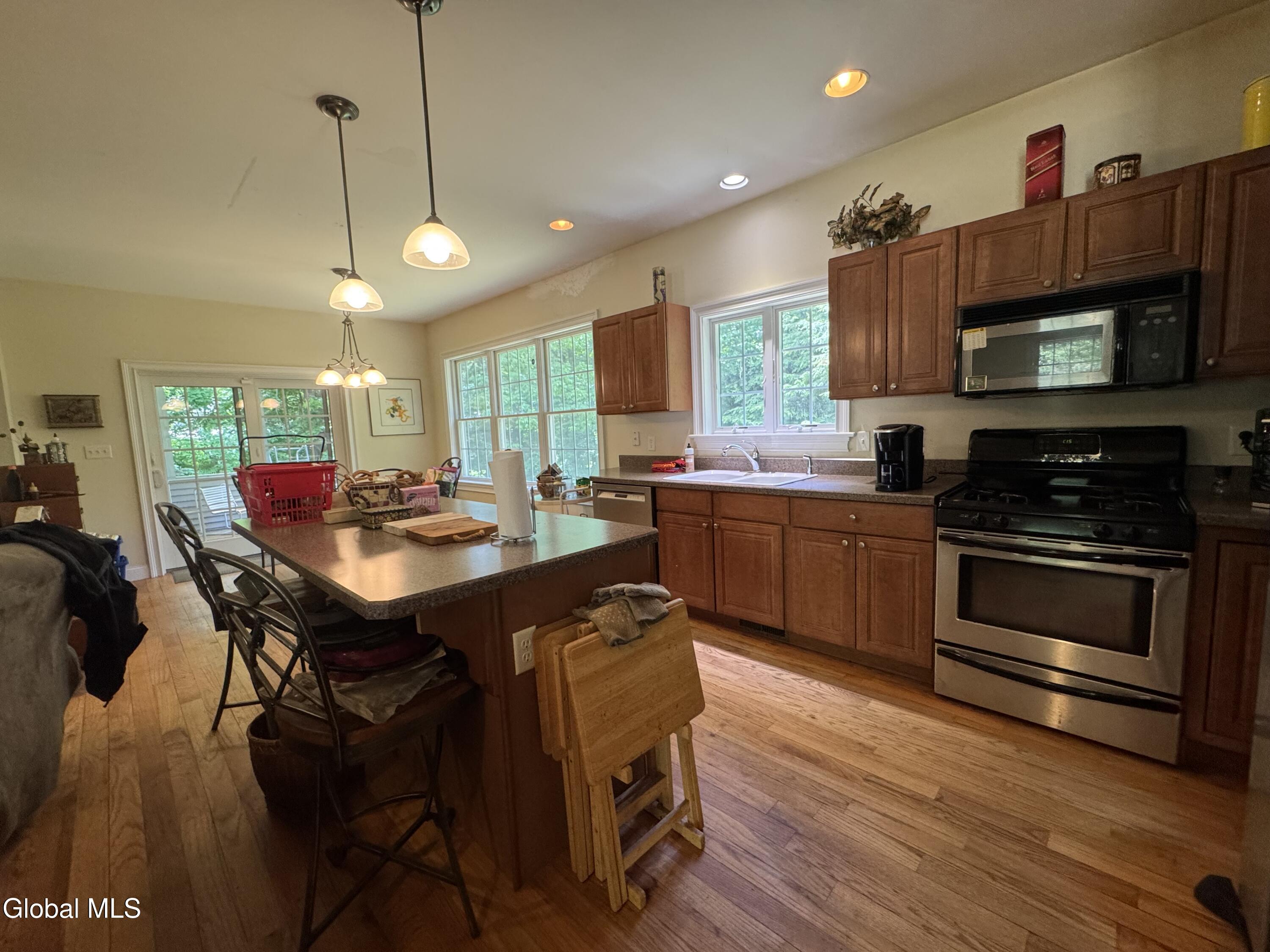 3 Hillcrest Lane Saratoga Springs NY 12866