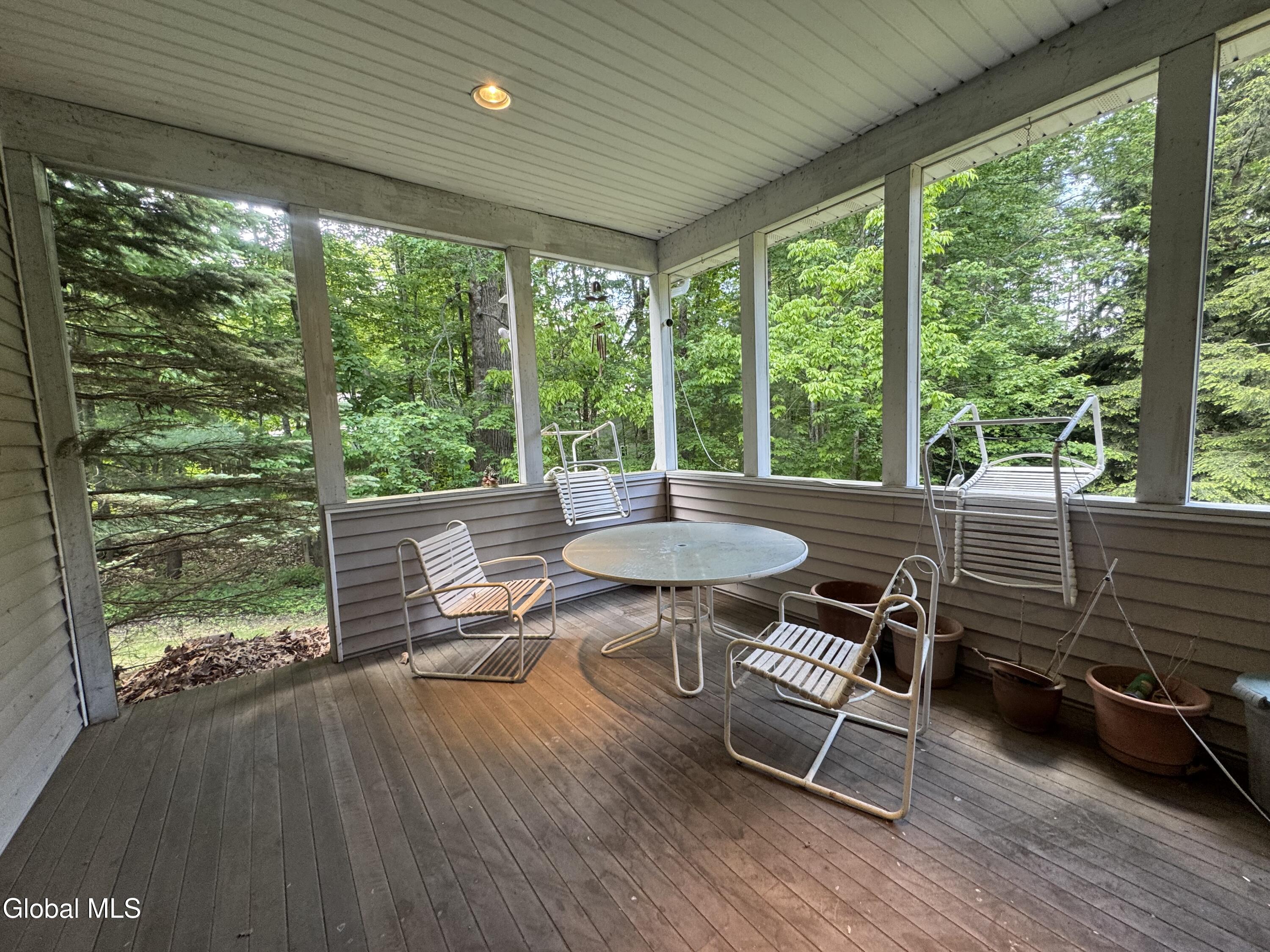 3 Hillcrest Lane Saratoga Springs NY 12866