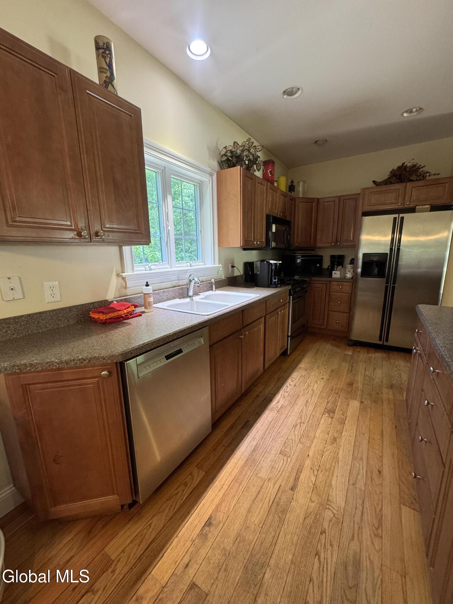 3 Hillcrest Lane Saratoga Springs NY 12866
