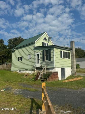 37 1/2 West Street Whitehall NY 12887