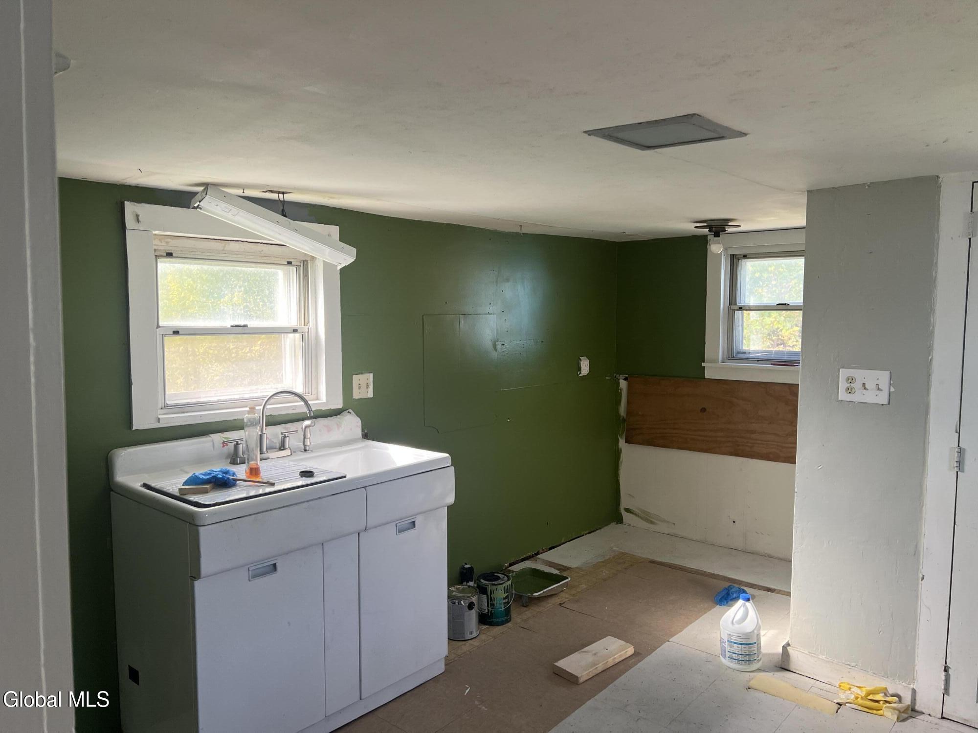 37 1/2 West Street Whitehall NY 12887