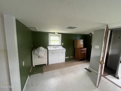 37 1/2 West Street Whitehall NY 12887