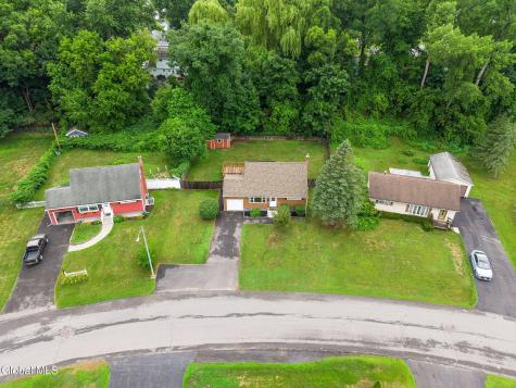 7 Colt Road Albany NY 12205
