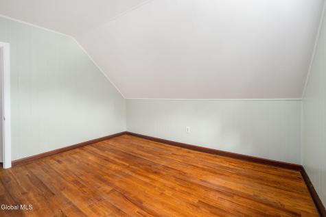 7 Colt Road Albany NY 12205