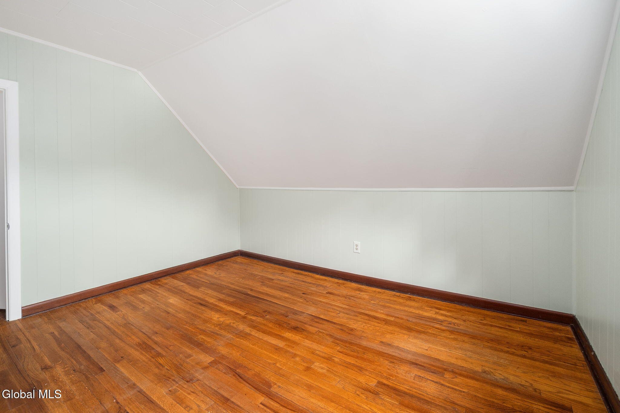 7 Colt Road Albany NY 12205