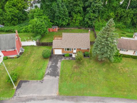 7 Colt Road Albany NY 12205