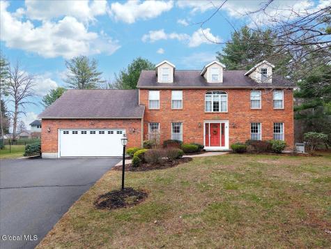 1058 Valerie Drive Schenectady NY 12309