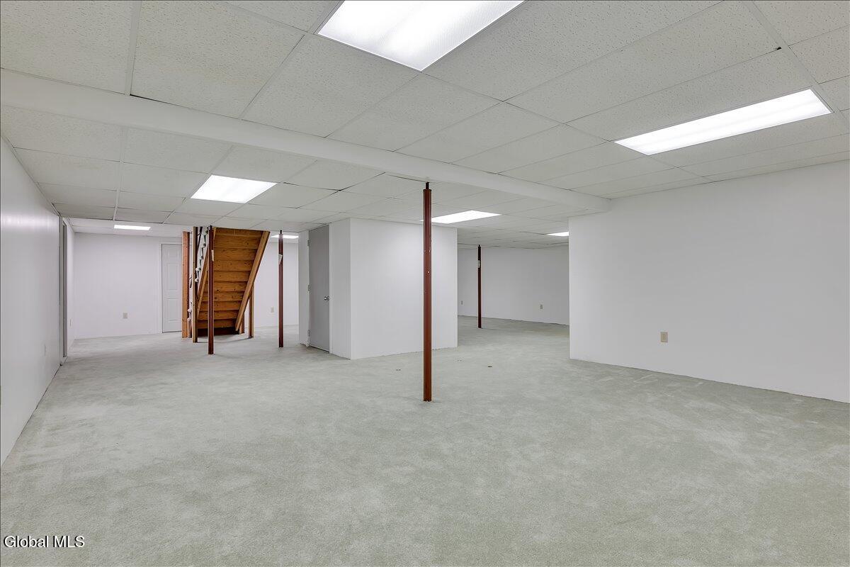 1058 Valerie Drive Schenectady NY 12309