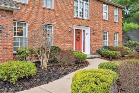 1058 Valerie Drive Schenectady NY 12309