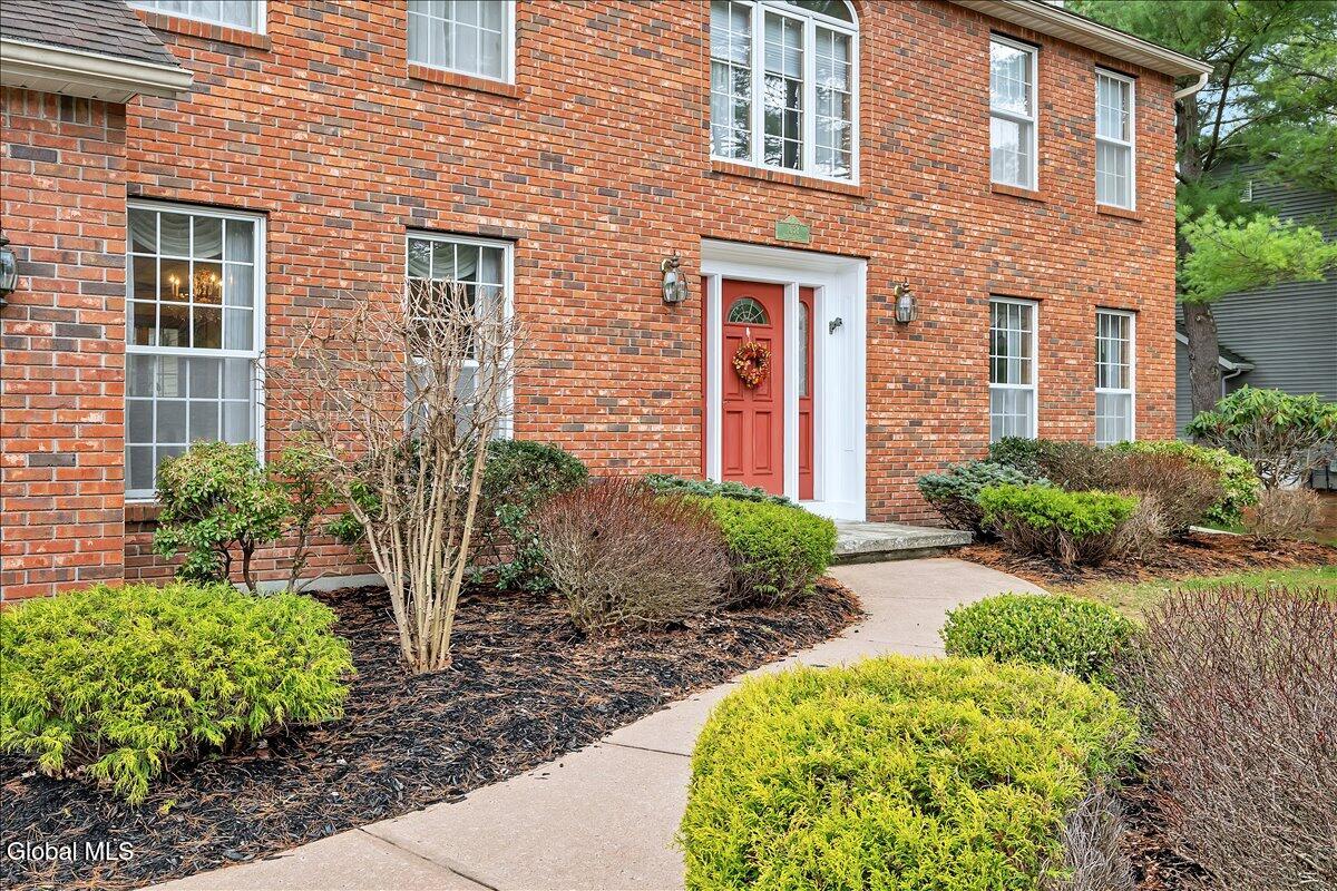 1058 Valerie Drive Schenectady NY 12309