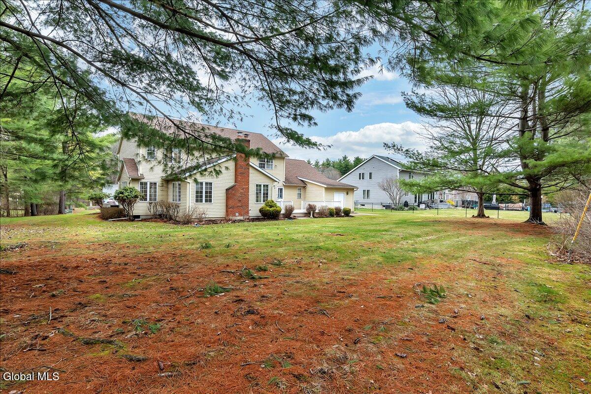 1058 Valerie Drive Schenectady NY 12309