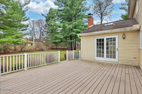 1058 Valerie Drive Schenectady NY 12309