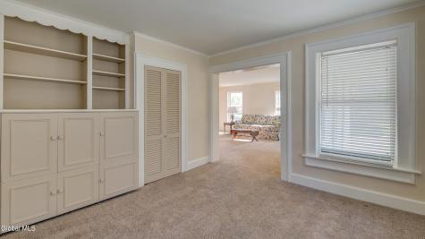 37 E 8th Avenue Gloversville NY 12078