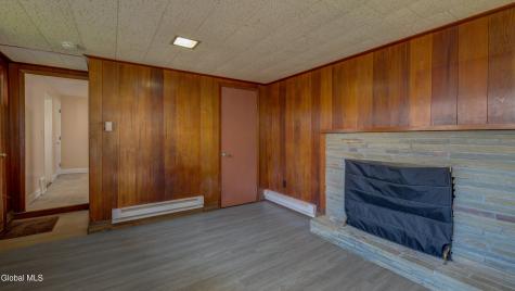 37 E 8th Avenue Gloversville NY 12078