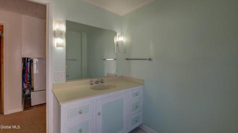 37 E 8th Avenue Gloversville NY 12078