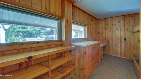 37 E 8th Avenue Gloversville NY 12078