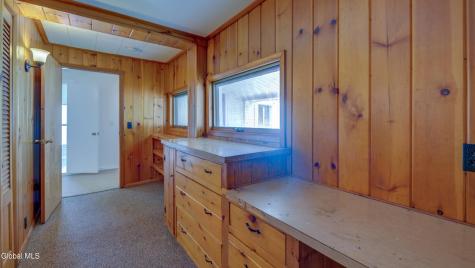 37 E 8th Avenue Gloversville NY 12078