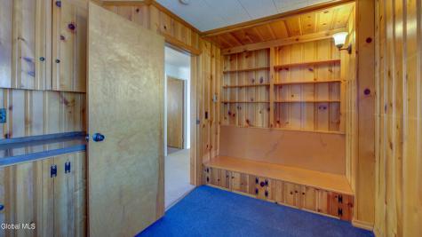 37 E 8th Avenue Gloversville NY 12078