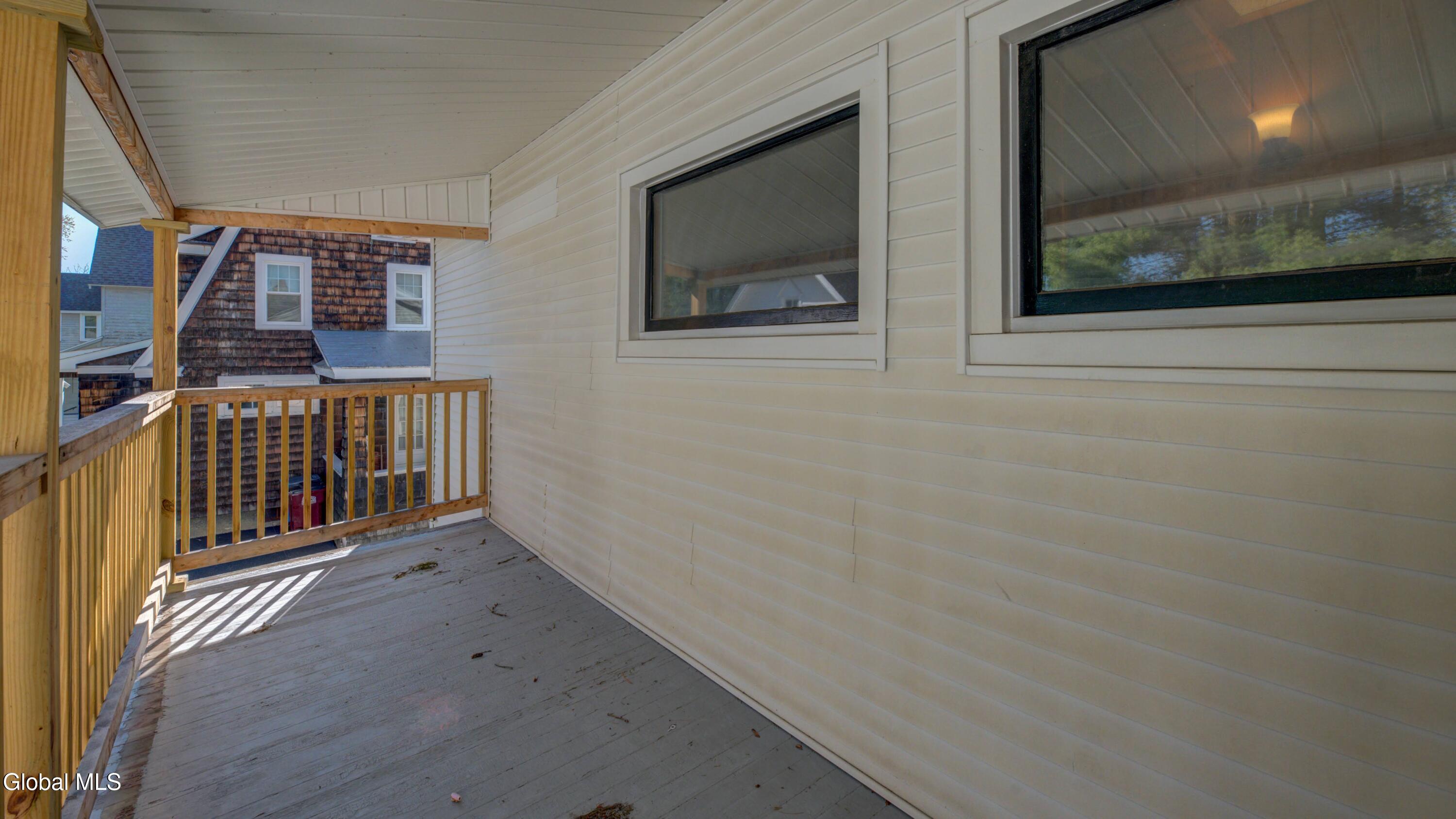 37 E 8th Avenue Gloversville NY 12078