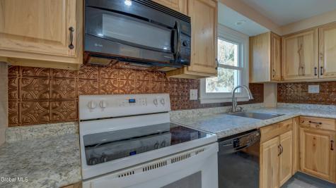 37 E 8th Avenue Gloversville NY 12078