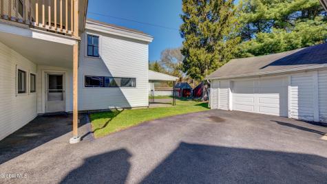 37 E 8th Avenue Gloversville NY 12078