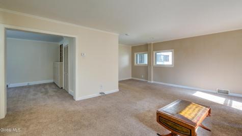 37 E 8th Avenue Gloversville NY 12078