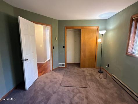 9 Big Bear Road Troy NY 12182