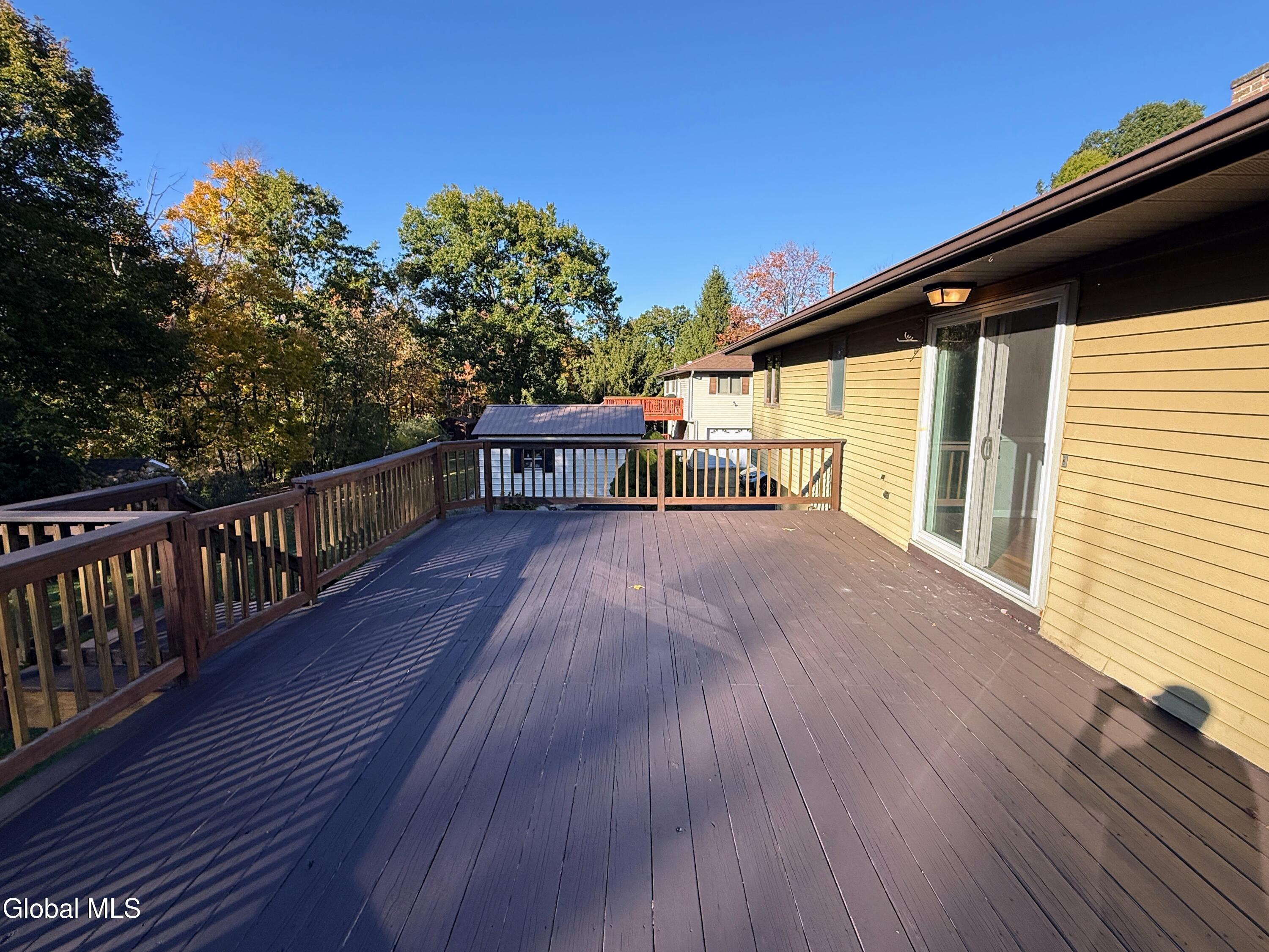 9 Big Bear Road Troy NY 12182