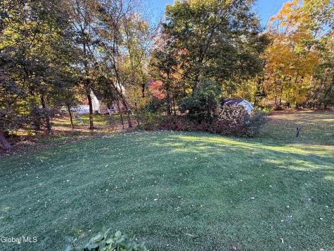 9 Big Bear Road Troy NY 12182