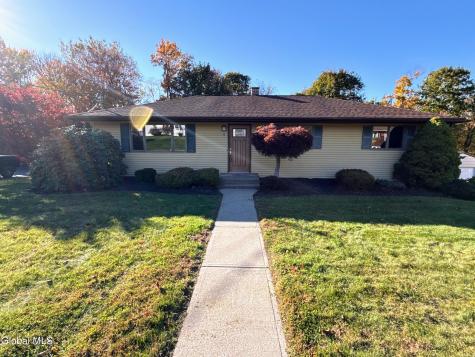 9 Big Bear Road Troy NY 12182