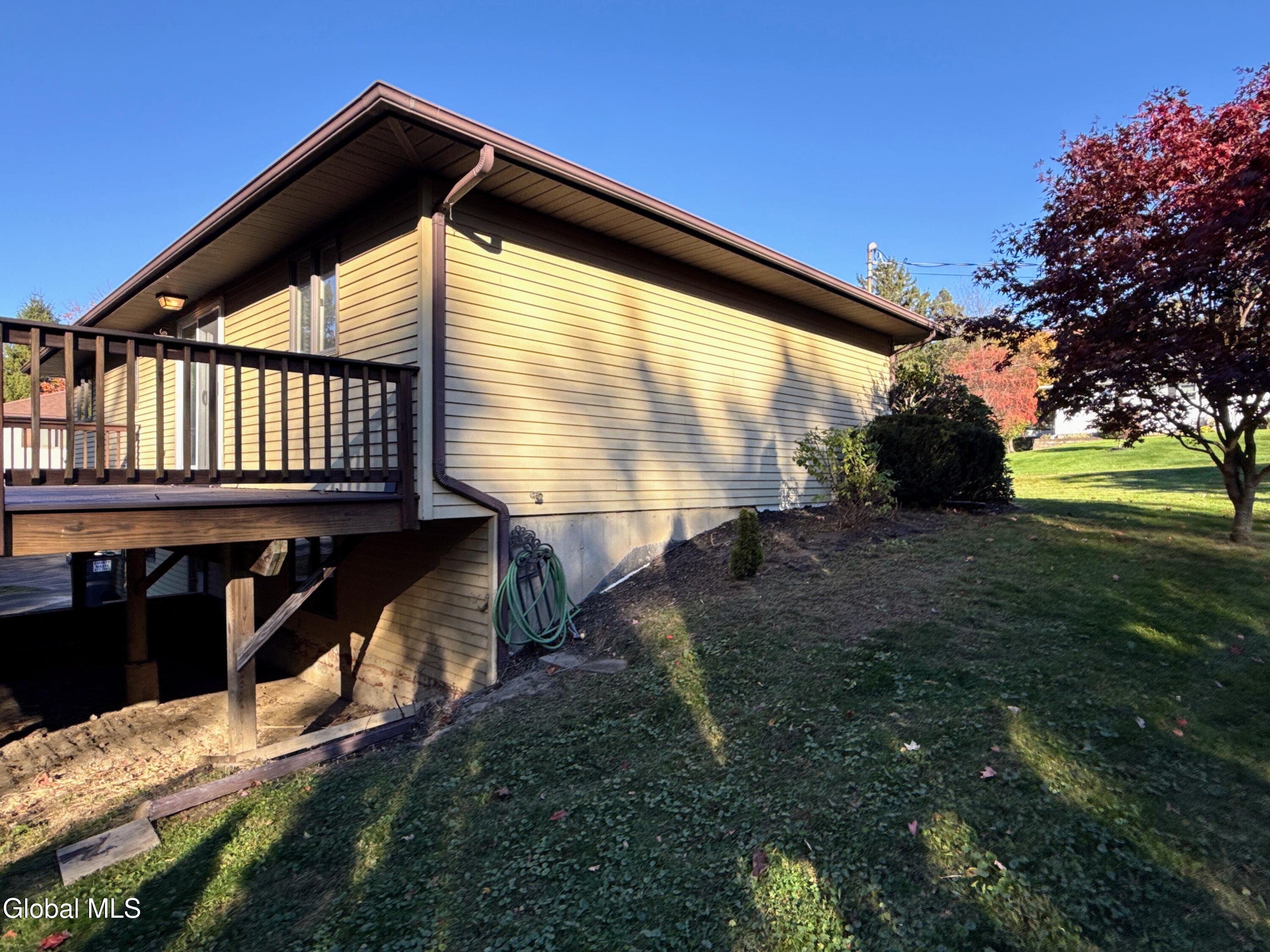 9 Big Bear Road Troy NY 12182
