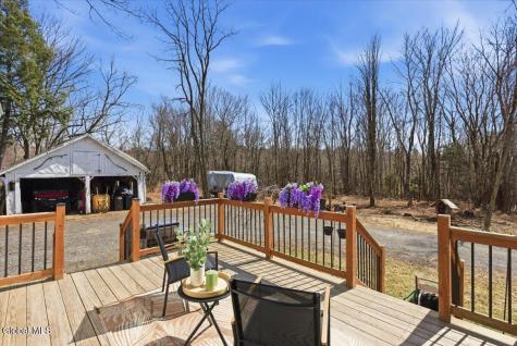 88 Dyken Pond Road Petersburgh NY 12138