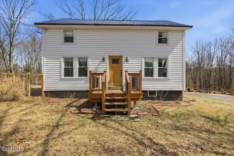 88 Dyken Pond Road Petersburgh NY 12138
