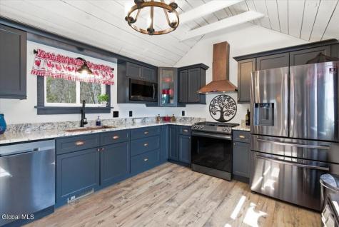 88 Dyken Pond Road Petersburgh NY 12138