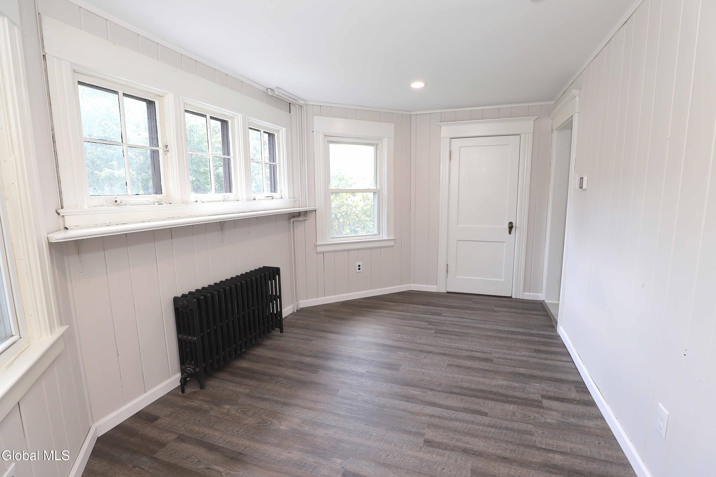 2137 Campbell Avenue Schenectady NY 12306