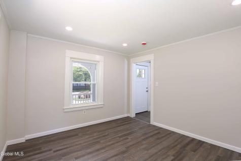2137 Campbell Avenue Schenectady NY 12306