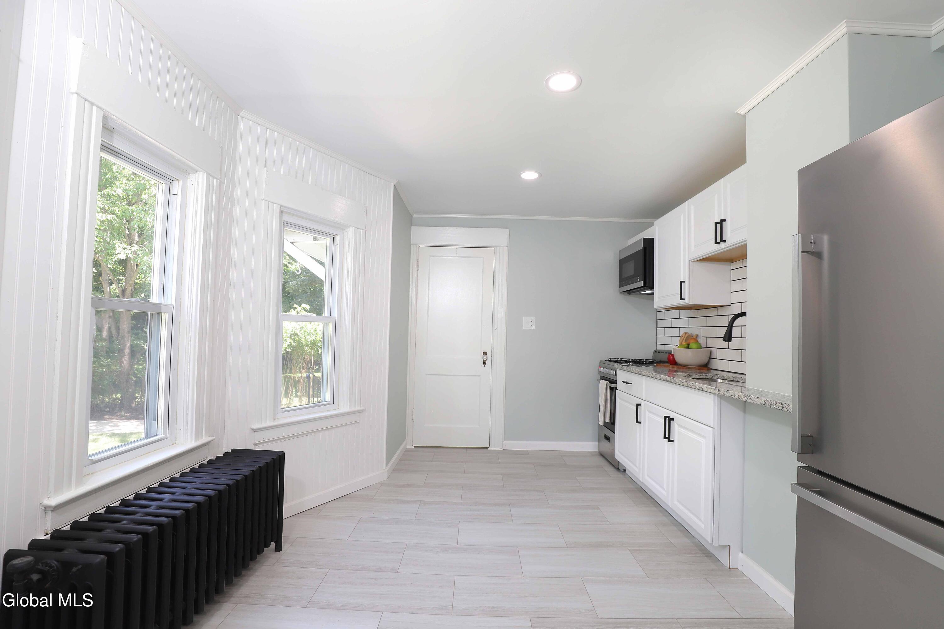 2137 Campbell Avenue Schenectady NY 12306