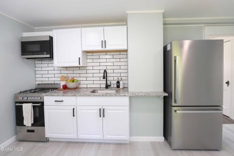 2137 Campbell Avenue Schenectady NY 12306