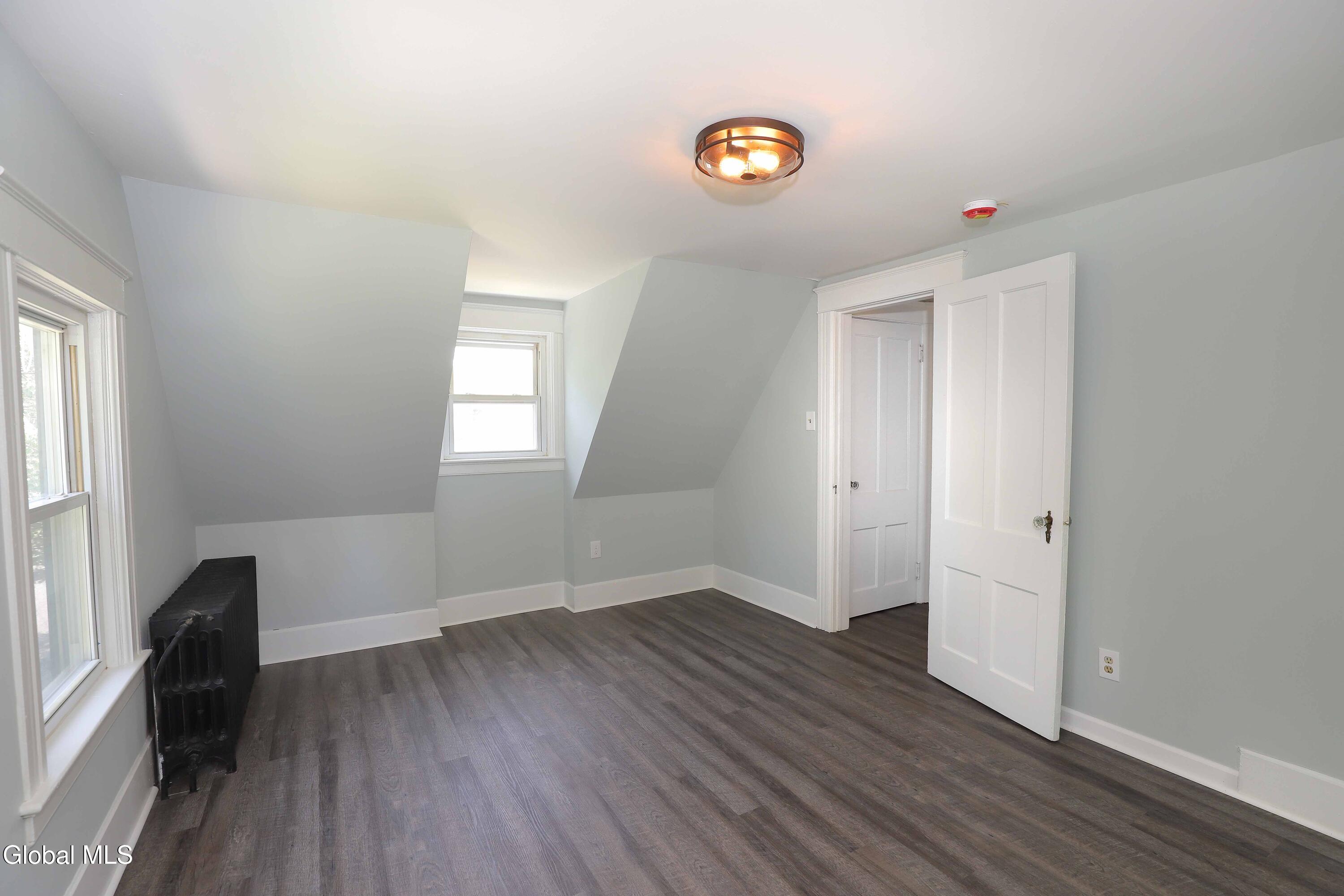 2137 Campbell Avenue Schenectady NY 12306