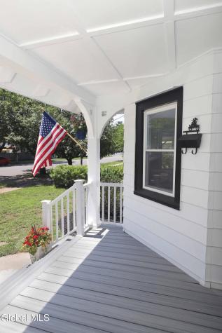 2137 Campbell Avenue Schenectady NY 12306