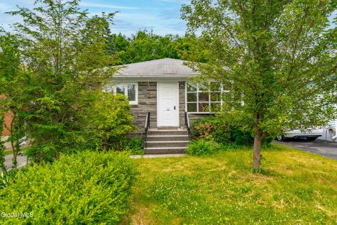 32 Carroll Avenue Albany NY 12203