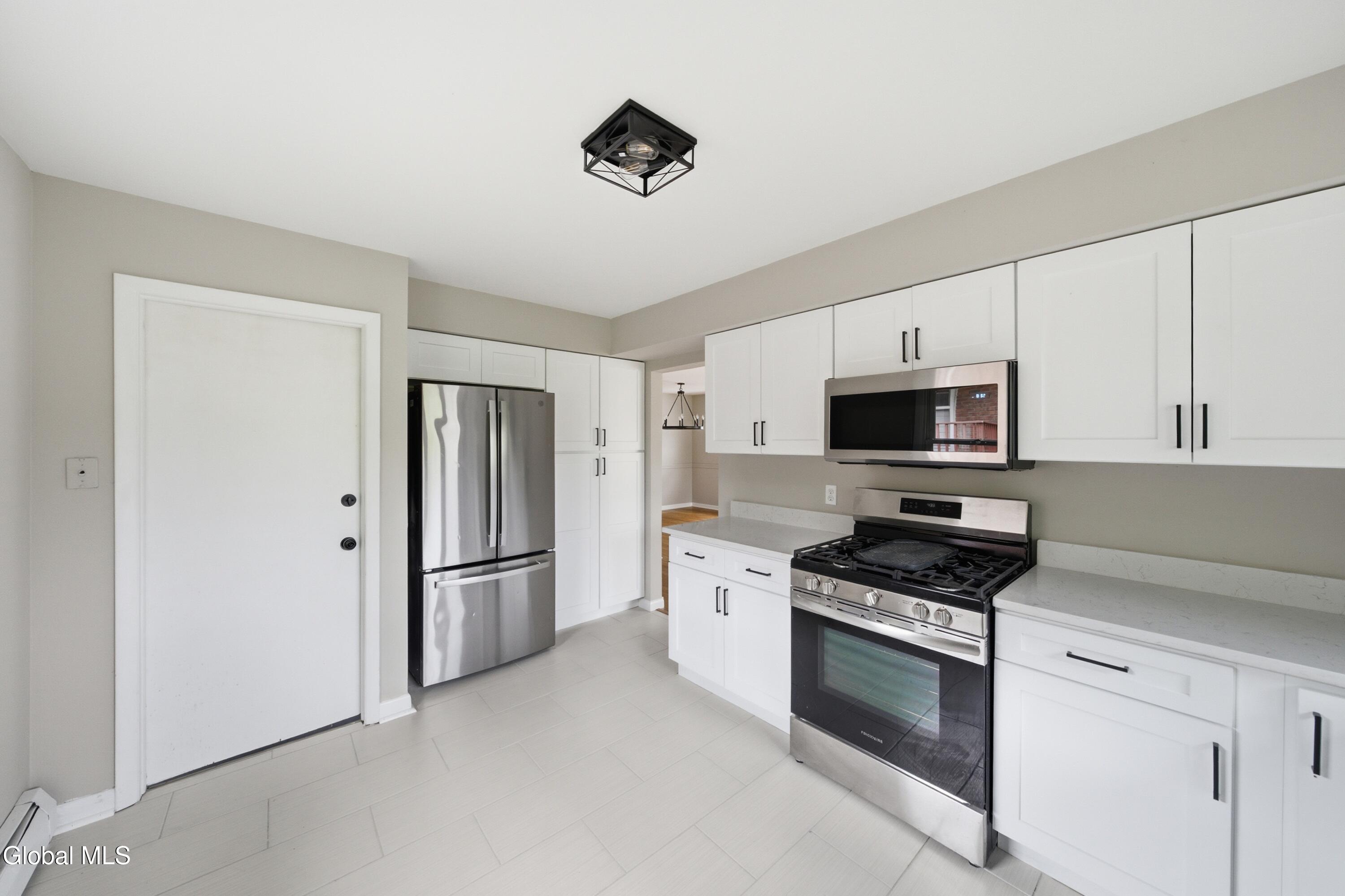 32 Carroll Avenue Albany NY 12203