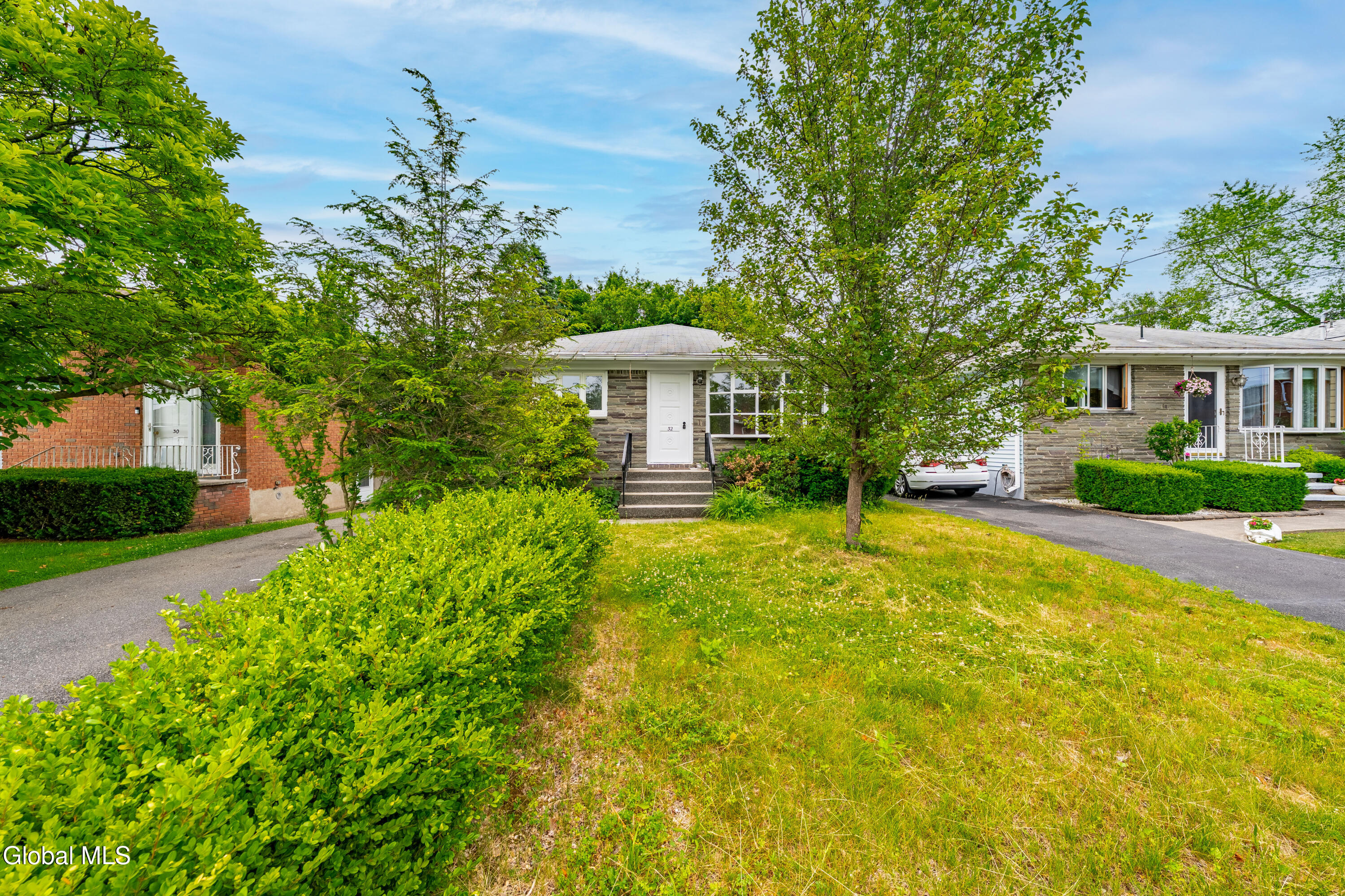 32 Carroll Avenue Albany NY 12203