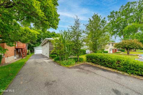 32 Carroll Avenue Albany NY 12203